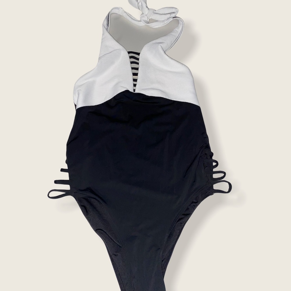 BNWT Tart Collections swimsuit